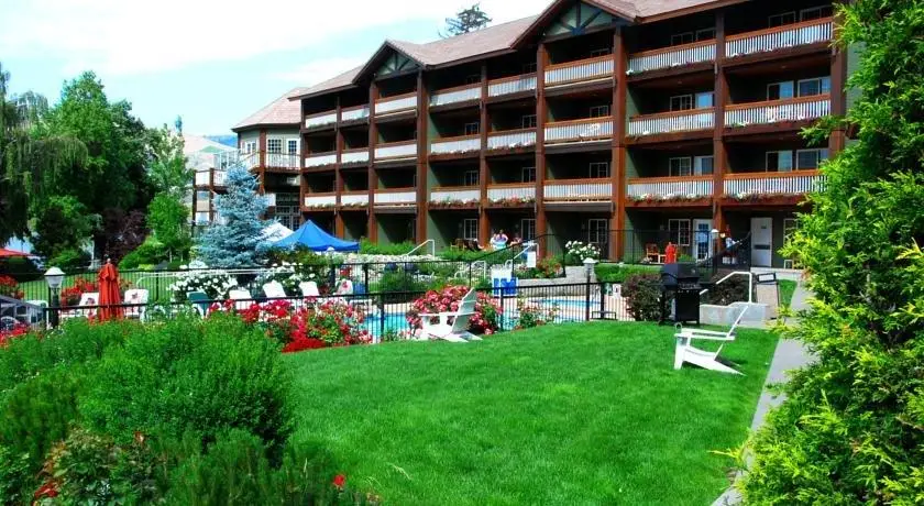 Lakeside Lodge and Suites