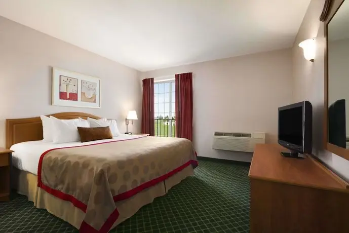 Ramada by Wyndham SeaTac Airport 