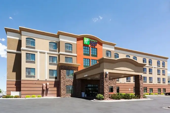 Holiday Inn Express Hotel & Suites Cheyenne