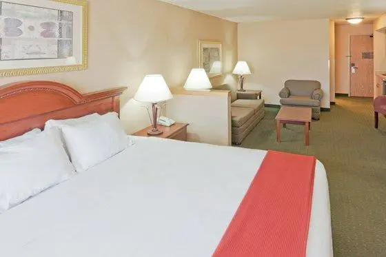 Holiday Inn Express Hotel & Suites Gillette 