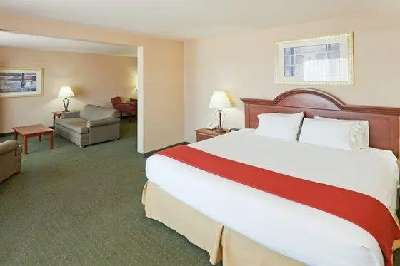 Holiday Inn Express Hotel & Suites Gillette 