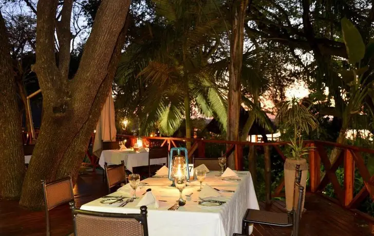 Chobe Marina Lodge 