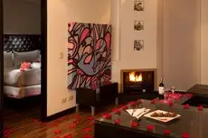 Hotel 104 Art Suites 