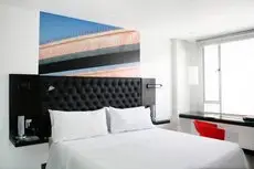 Hotel 104 Art Suites 