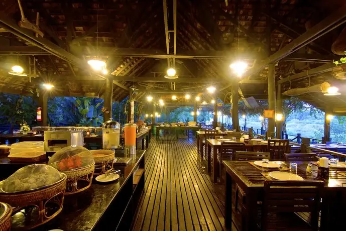 Lampang River Lodge 