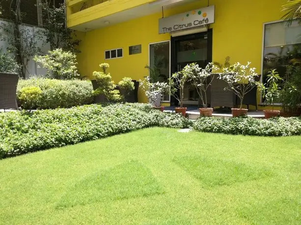 Lemon Tree Hotel Udyog Vihar Gurugram 