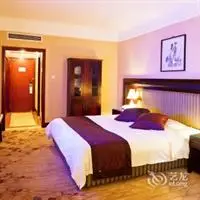 Huasheng Hotel Leshan 