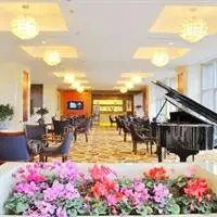 Huasheng Hotel Leshan 