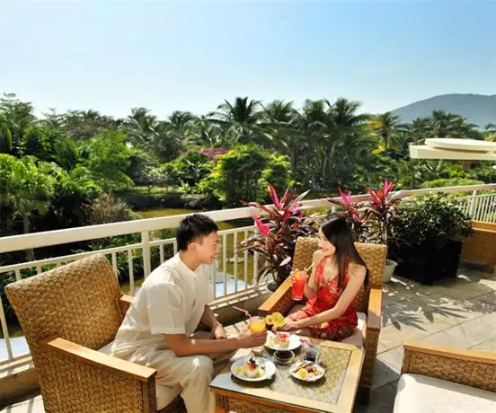 Sunshine Resort Intime Sanya 