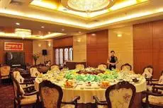 Yizheng Hotel Jinan 