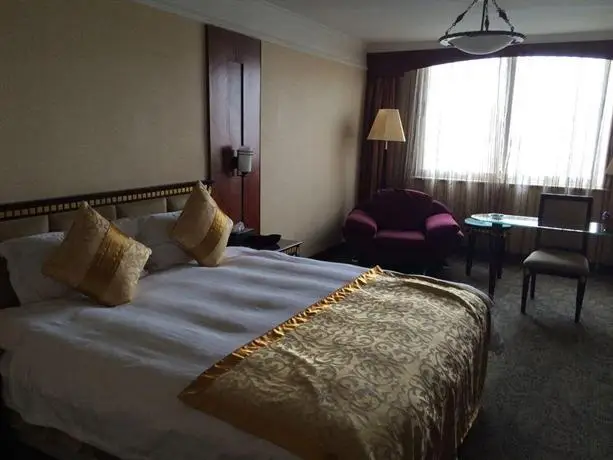 Qingdao Sanfod Hotel