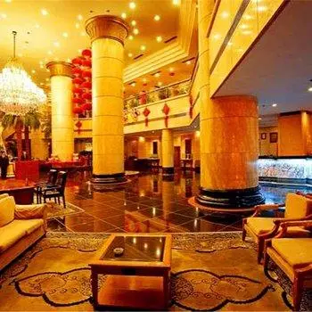 Yichang International Hotel 