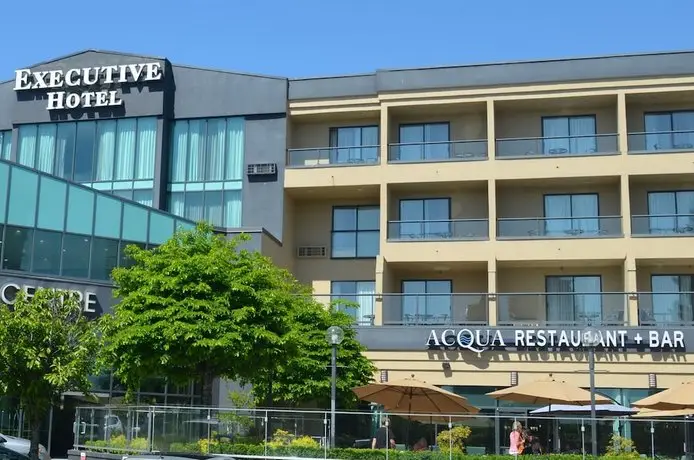 Executive Suites Hotel & Conference Center Metro Vancouver