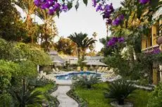 El Encanto Inn & Suites 