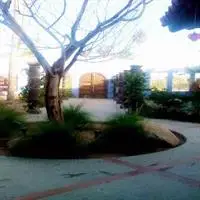 El Encanto Inn & Suites 