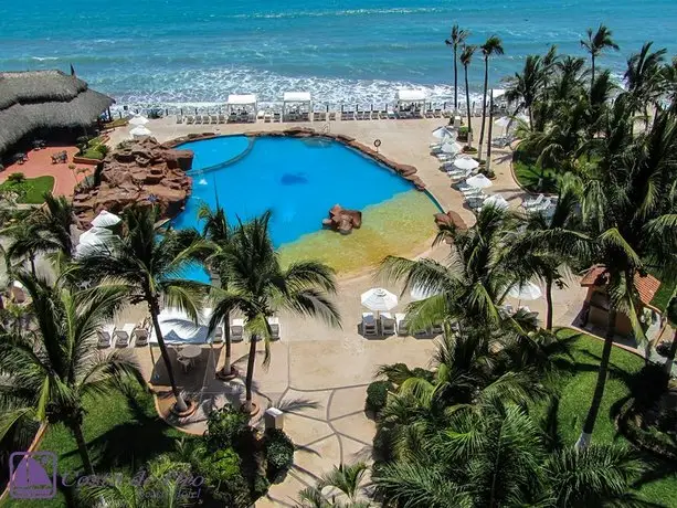 Costa de Oro Beach Hotel 