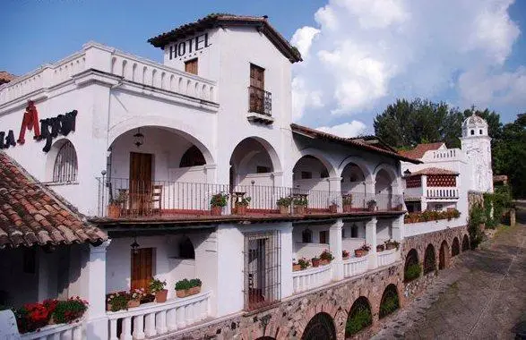 Posada de la Mision Hotel Museo y Jardin 