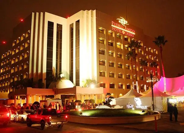 Pueblo Amigo Hotel Plaza y Casino