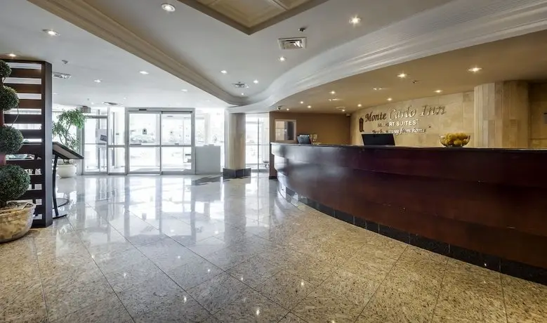 Monte Carlo Inn Airport Suites