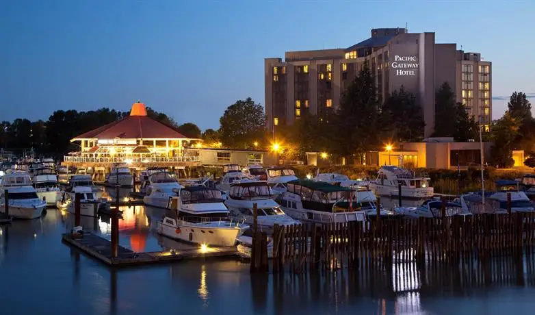 Pacific Gateway Hotel at Vancouver Airport 