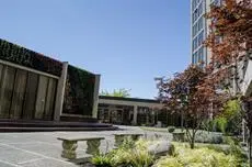 Pacific Gateway Hotel at Vancouver Airport 