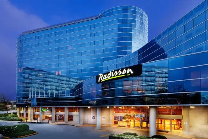 Radisson Hotel Vancouver Airport