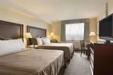 Travelodge Hotel by Wyndham Vancouver Airport 