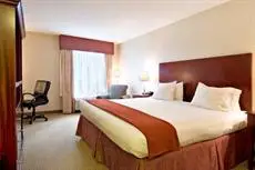 Holiday Inn Express Hotel and Suites Surrey 