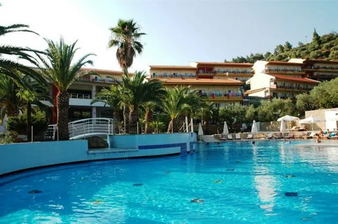 Lagomandra Hotel and Spa 