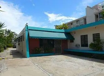 Borinquen Beach Inn 