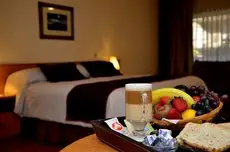 Armon Suites Hotel 