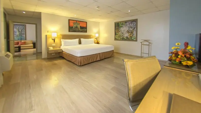 Grand Hotel Guayaquil an Ascend Hotel Collection Member 