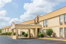 Super 8 by Wyndham Knoxville Downtown Area 