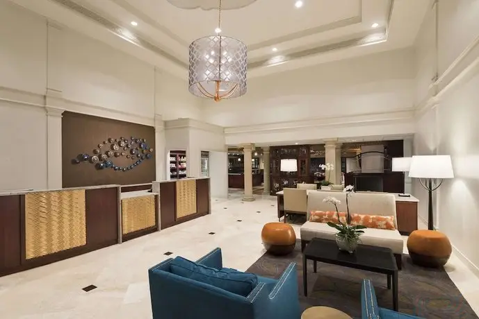 DoubleTree Suites by Hilton Naples 