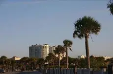 Hampton Inn Naples-Central 