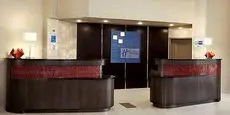 Holiday Inn Express Naples Downtown 5th Avenue 