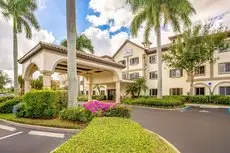 Hawthorn Suites by Wyndham Naples 