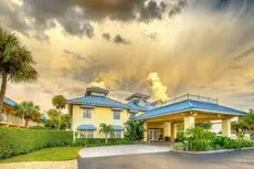 Naples Garden Inn 