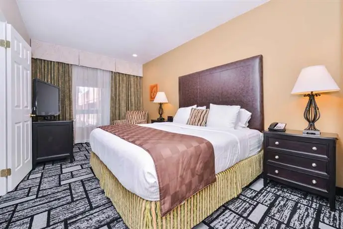 Best Western Plus Meridian Inn & Suites Anaheim-Orange 