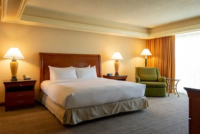 DoubleTree by Hilton San Jose 