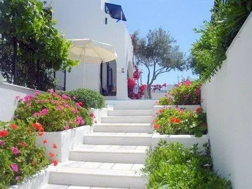 Ikaros Studios & Apartments Naxos