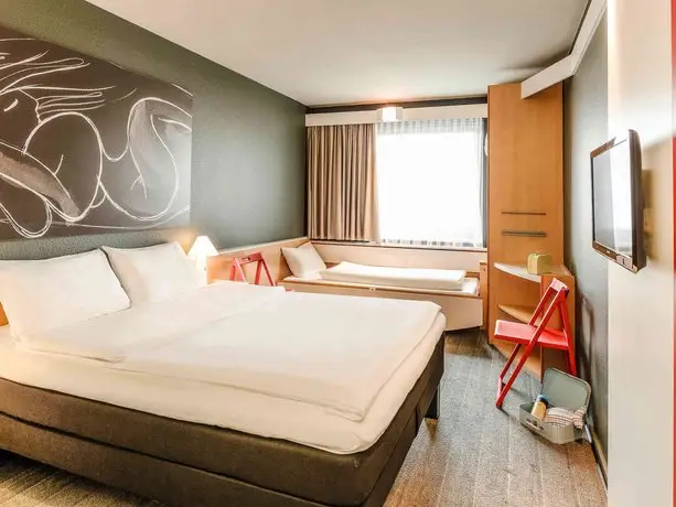 Ibis Wien City 