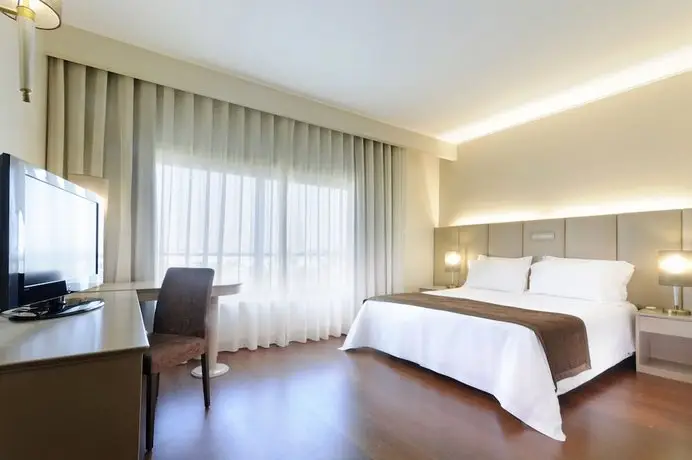 TRYP Porto Expo Hotel 