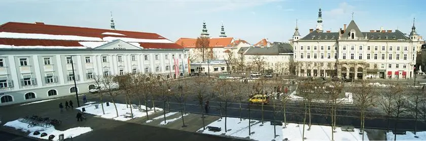 Hotel Palais Porcia 