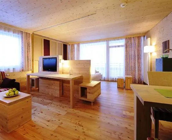 Holzhotel Forsthofalm 