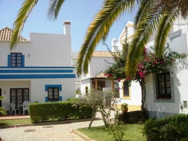 Quinta Velha Village