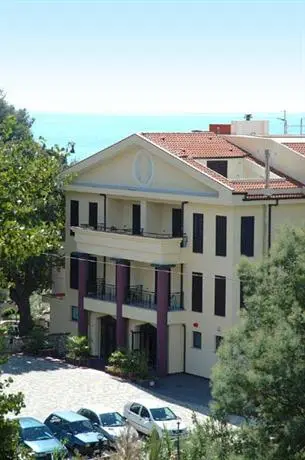 Athena Palace Hotel 