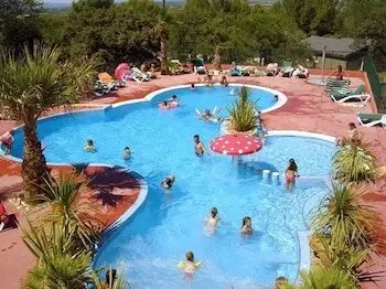 Grand Bleu Vacances Camping Residence Les Pescalunes 