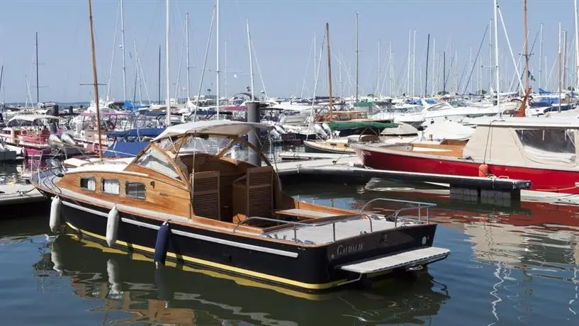 Hotel The Originals Arcachon Centre Le Nautic 