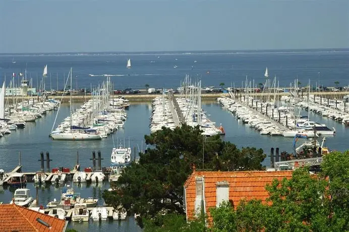 Hotel The Originals Arcachon Centre Le Nautic 